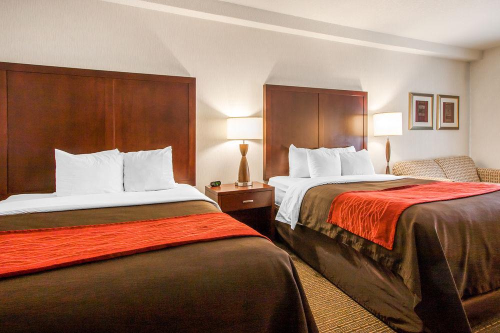 Comfort Inn & Suites-Portland Airport エクステリア 写真