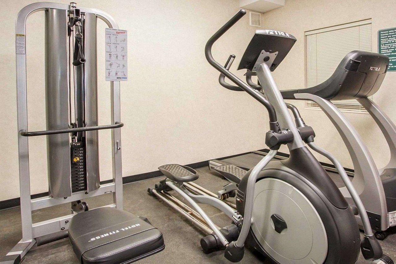 Comfort Inn & Suites-Portland Airport エクステリア 写真