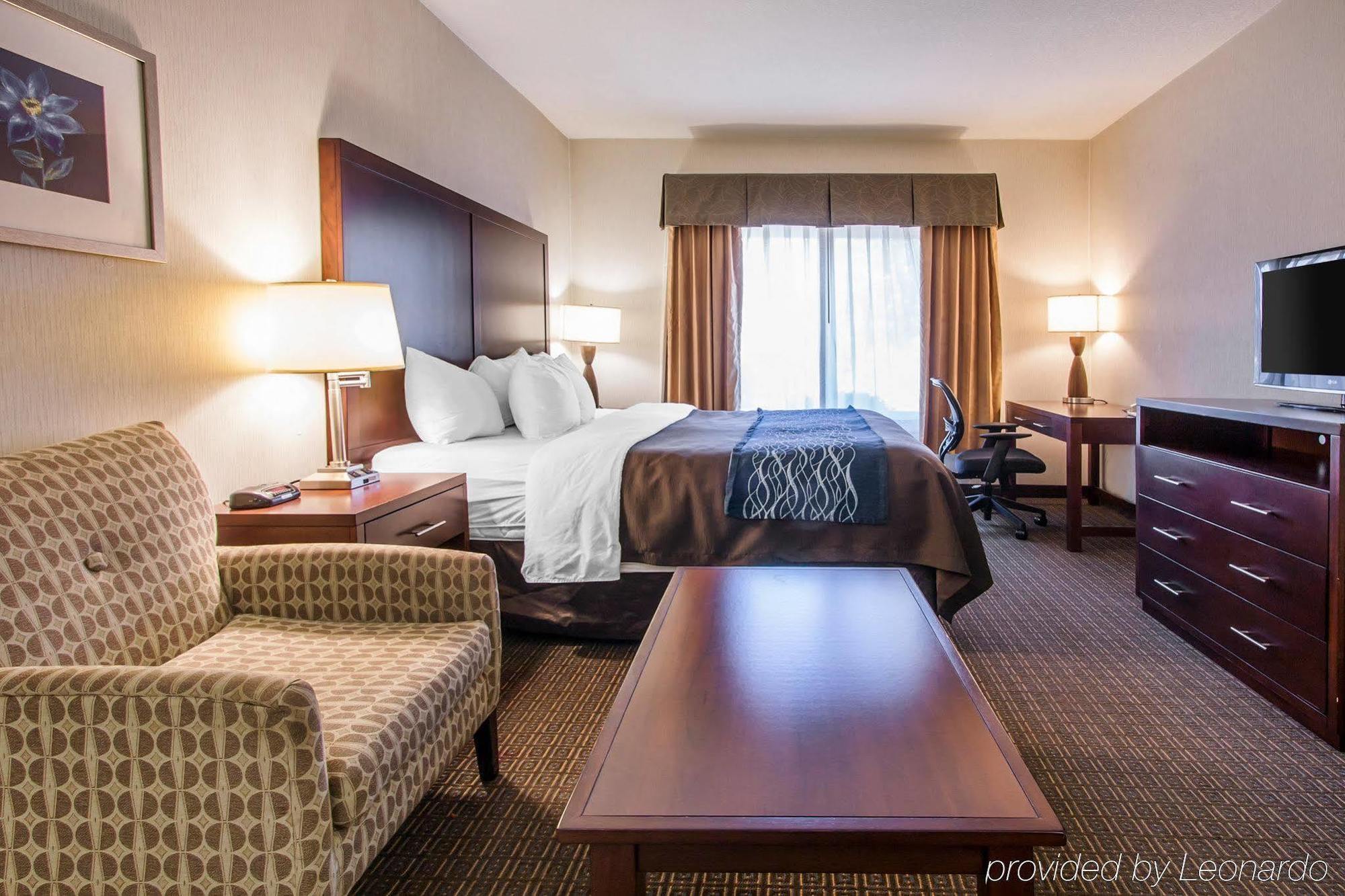 Comfort Inn & Suites-Portland Airport エクステリア 写真