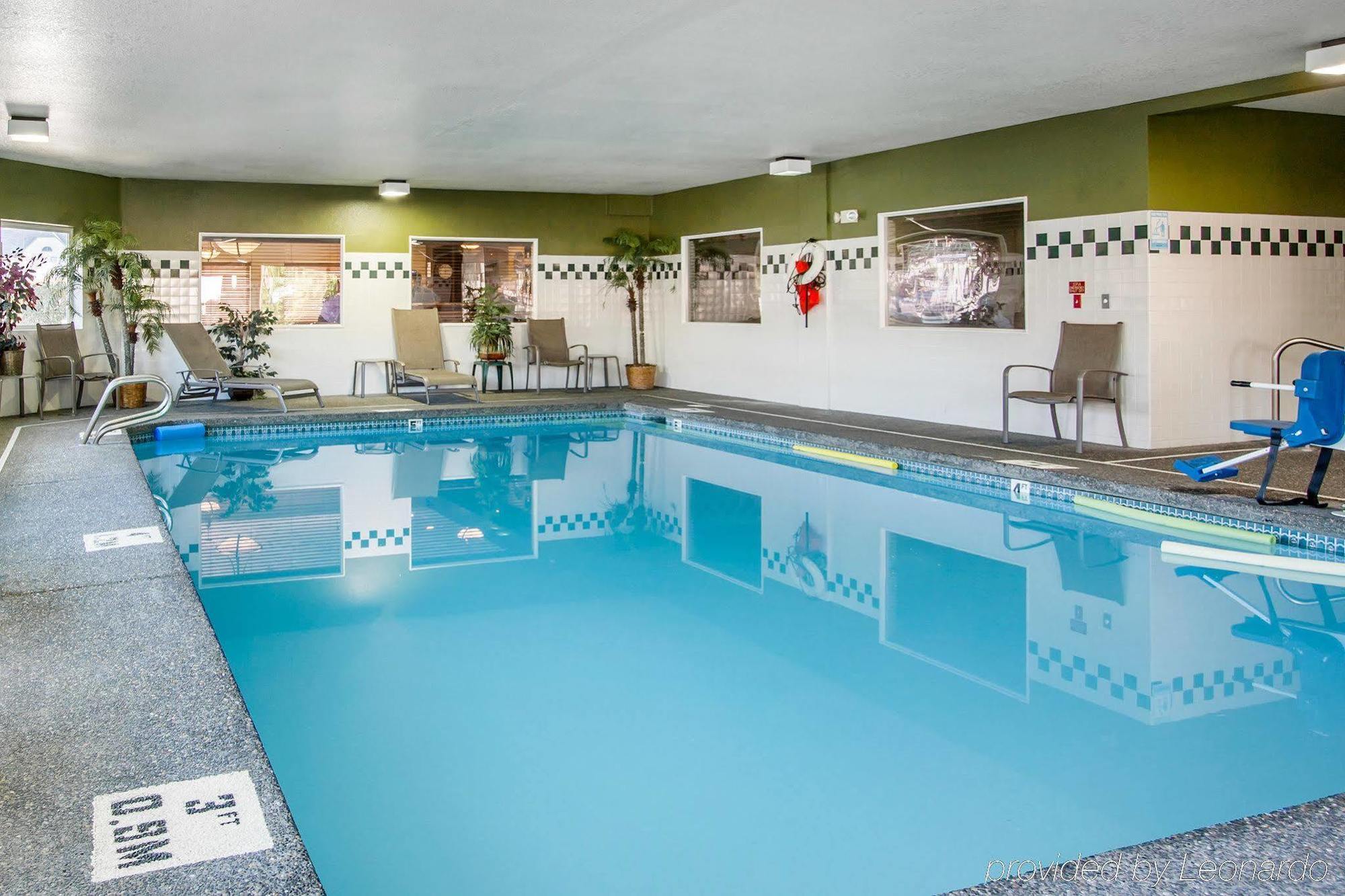 Comfort Inn & Suites-Portland Airport エクステリア 写真