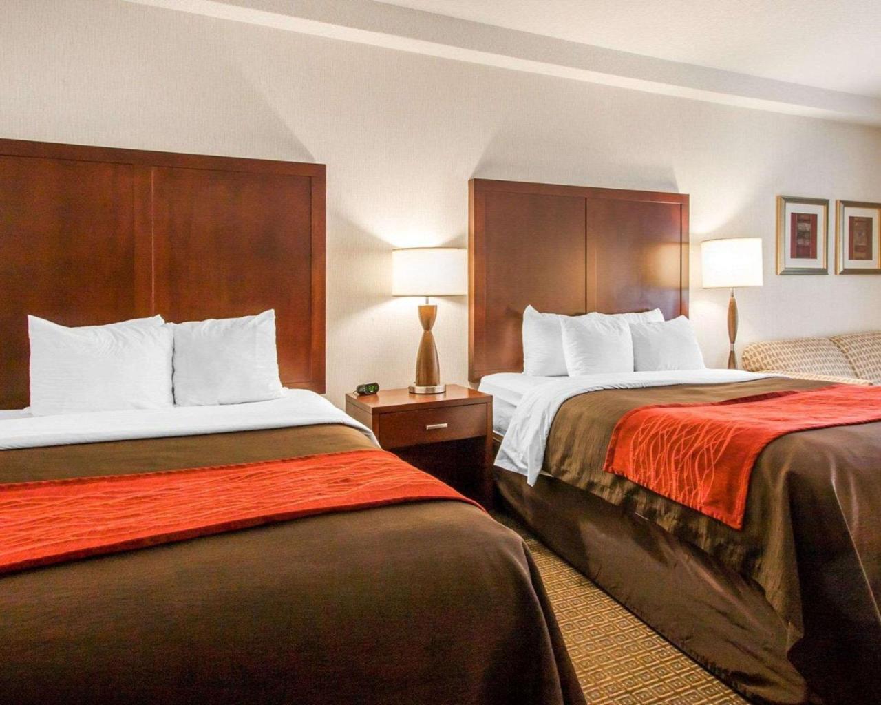 Comfort Inn & Suites-Portland Airport エクステリア 写真